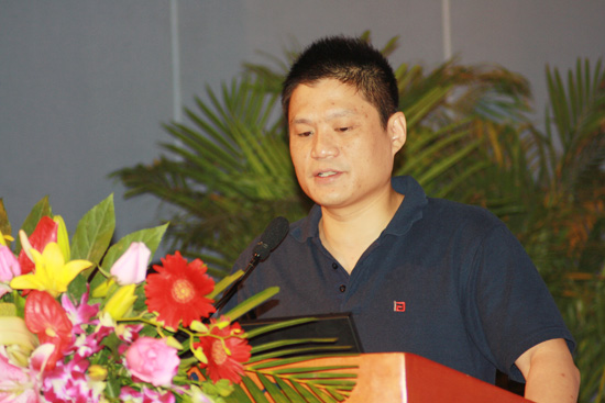 北京摩域体育平台互联信息顾问有限公司董事长发表《智慧城市发展展望》主题演讲