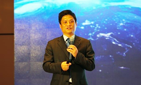 杨冰之：数据驱动行业融合升维