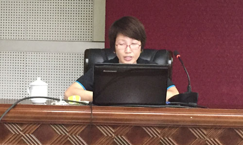 摩域体育平台评测研究中心主任助理王玲受邀出席广西壮族自治区住房城乡建设系统政府网站建设工作会议，并对2015年住建系统政府网站绩效评估指标体系进行培训和解读。